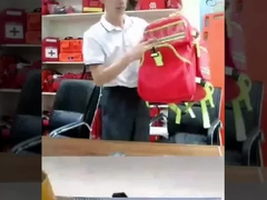 বহিরঙ্গন এসওএস জরুরী প্রাথমিক চিকিত্সা ব্যাগ বেঁচে থাকার ব্যাকপ্যাক ট্রমা কিট